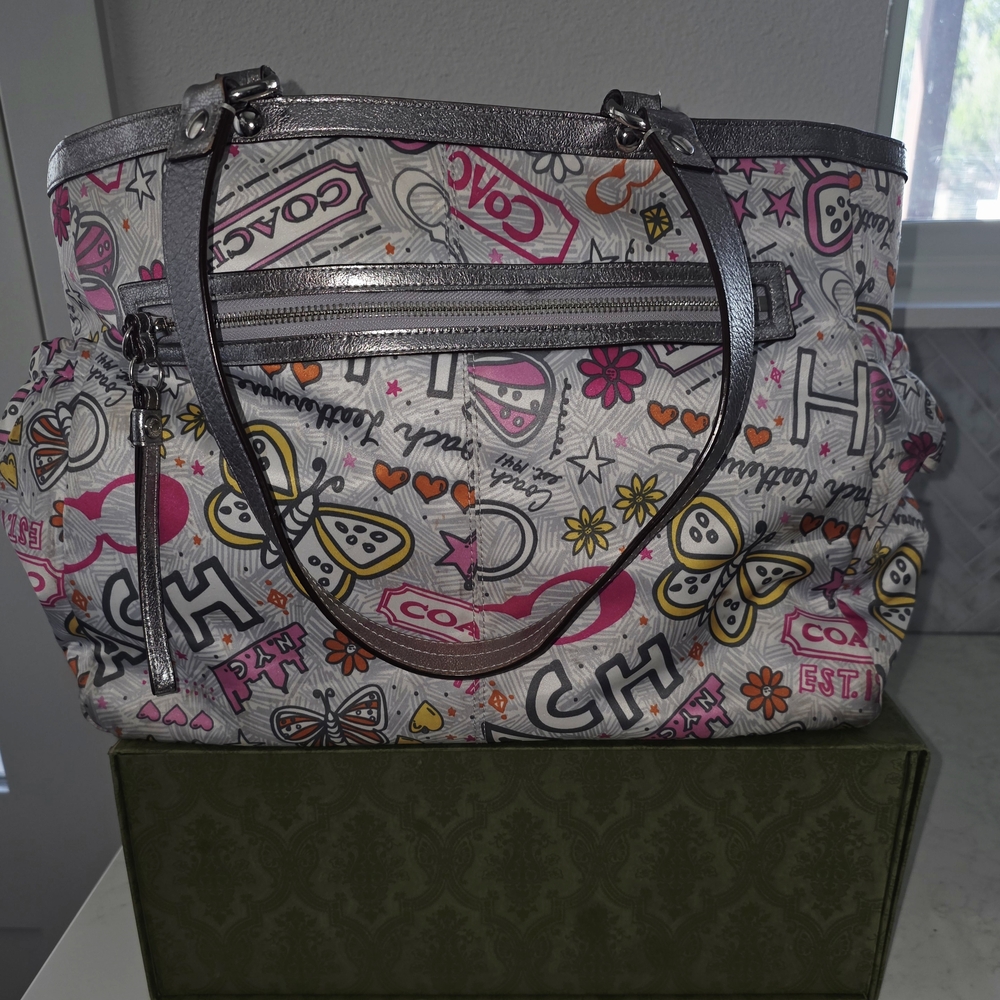 Coach Butterfly Large Bandana Grafitti Bag Purse With Beautiful Silk Coach Scarf